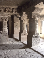 Ellora15