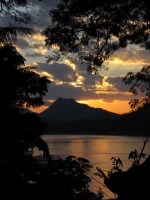 sunset-on-the-mekong-luang-prabang-laos