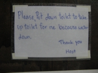 note-above-toilet-pai-thailand